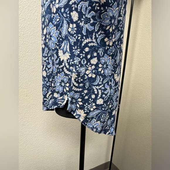 Rachel Zoe Timeless Blue Cap Sleeve Paisley Print Blouse 100% Linen size Small - Picture 5 of 8